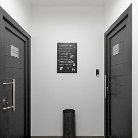 Apartman Downtown Dl Zagreb Exterior photo