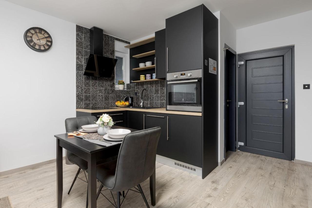 Apartman Downtown Dl Zagreb Exterior photo